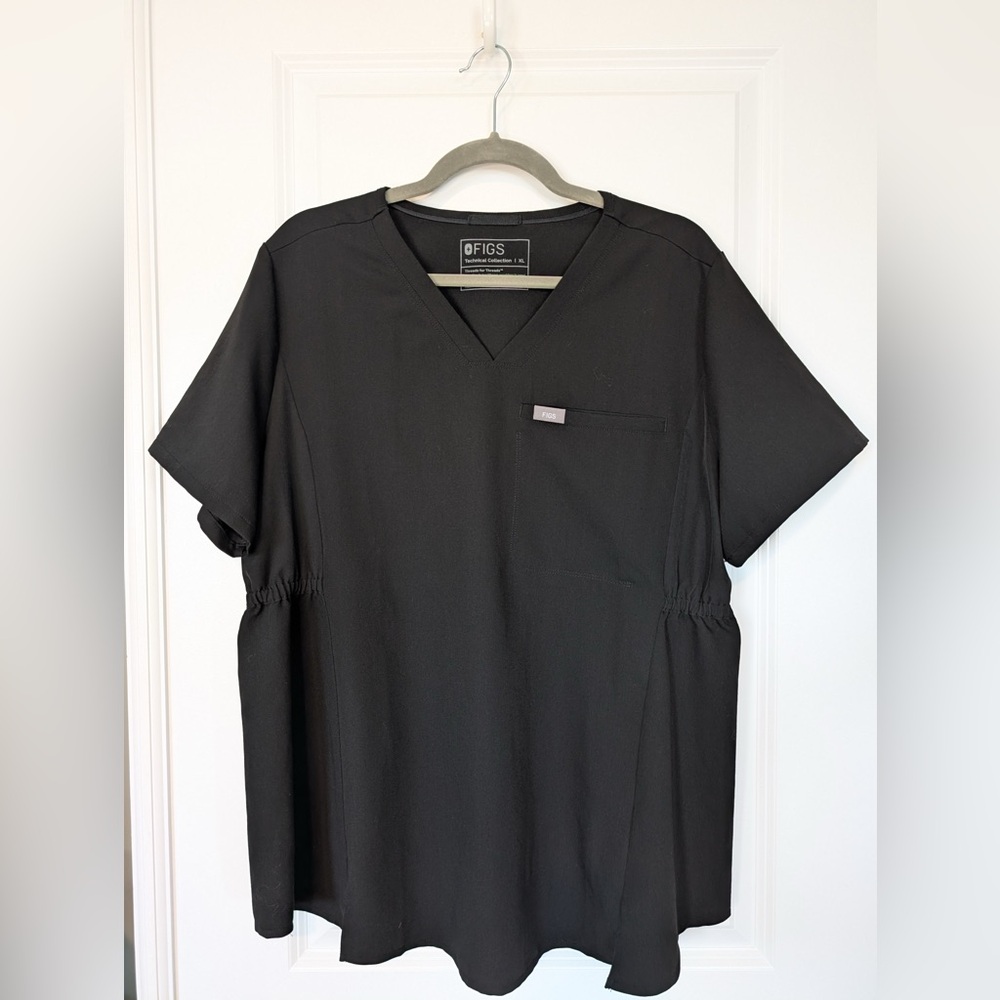 Figs Women’s Maternity Octavia Scrub Top Black Size XL